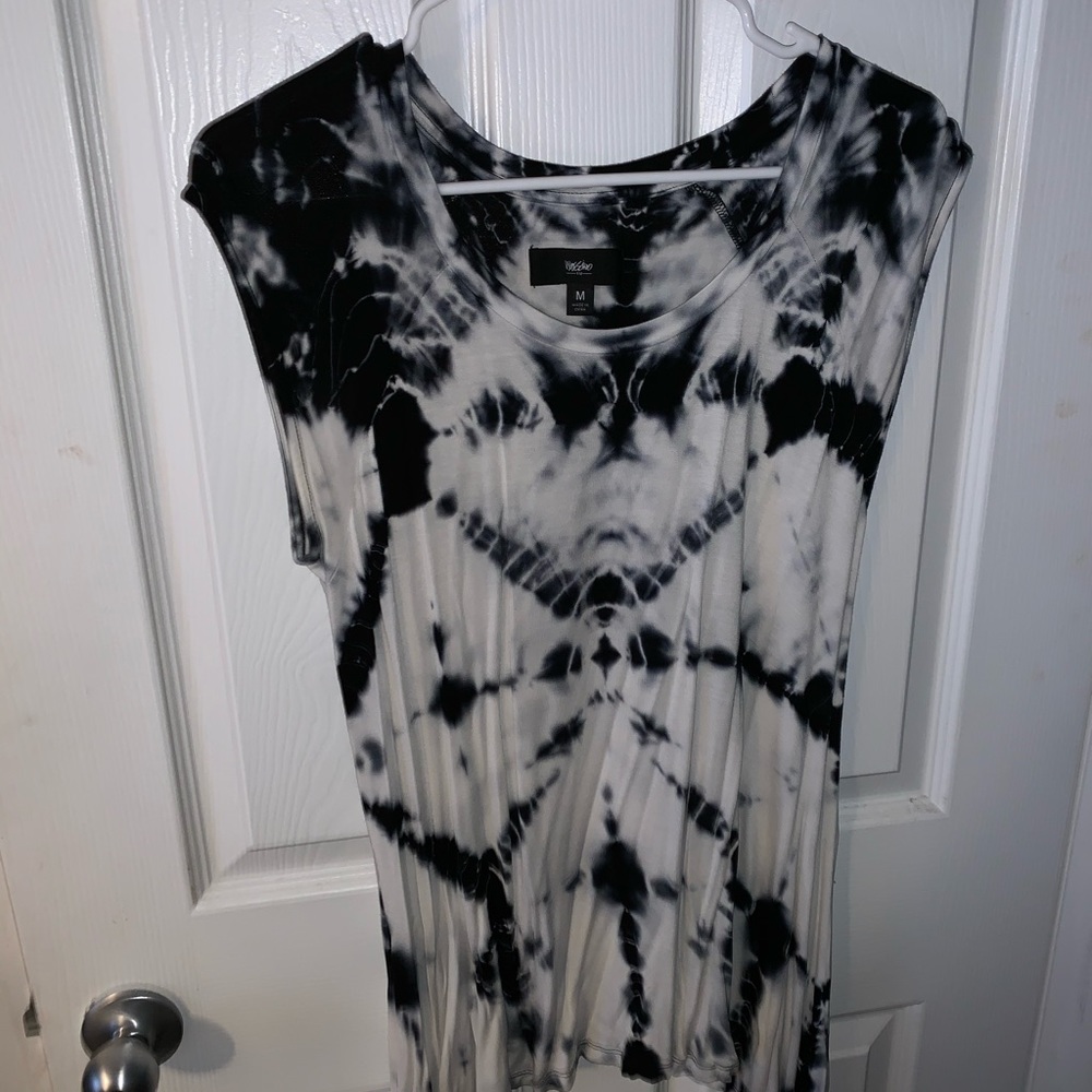 Short sleeve